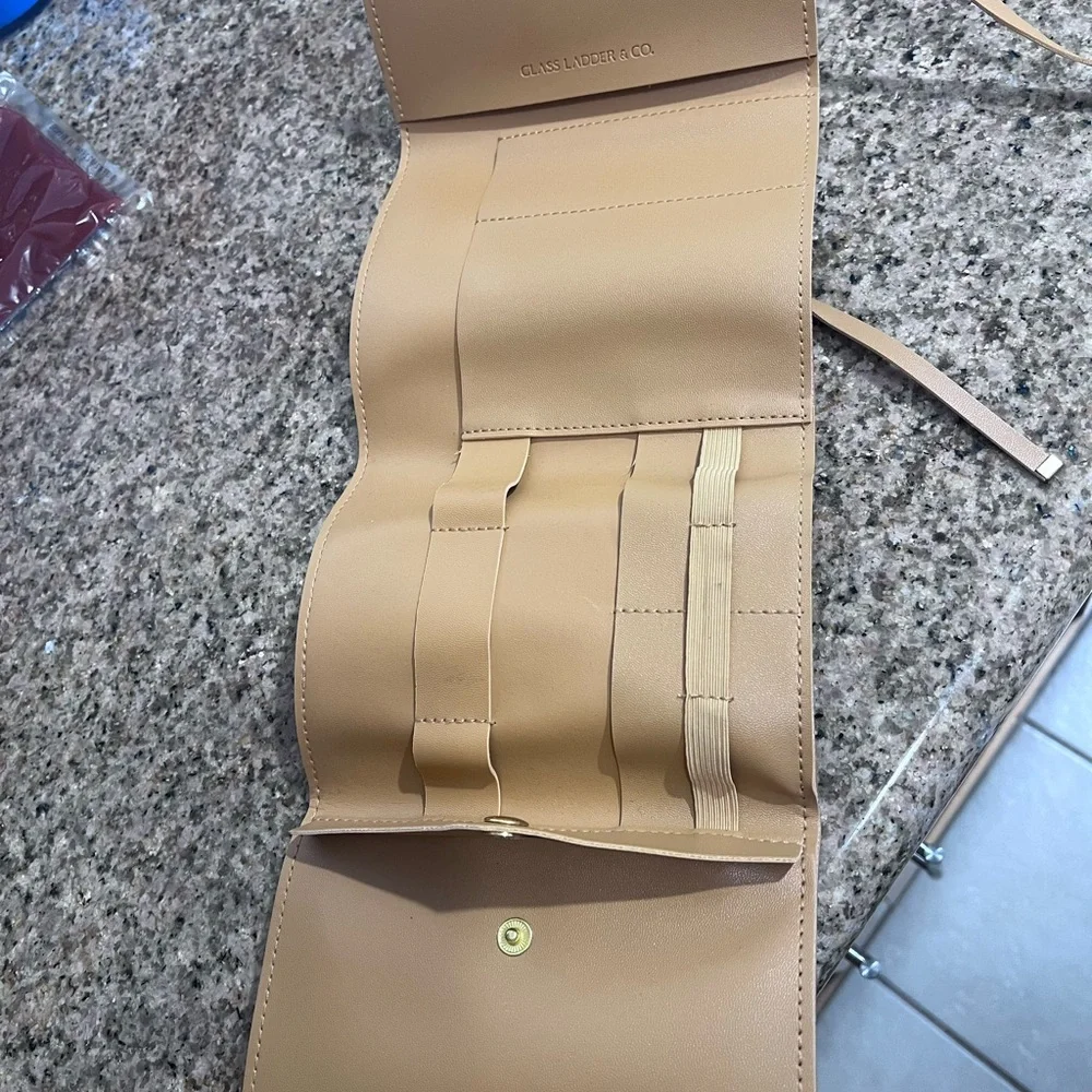 Classic Leather & Co. Tan Leather tech organizer